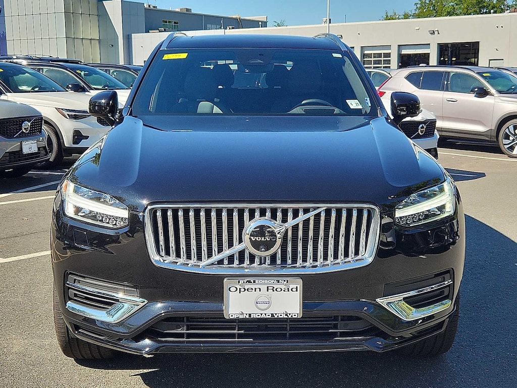 Certified 2024 Volvo XC90 plug-in hybrid T8 Ultimate Bright 7-Seater SUV