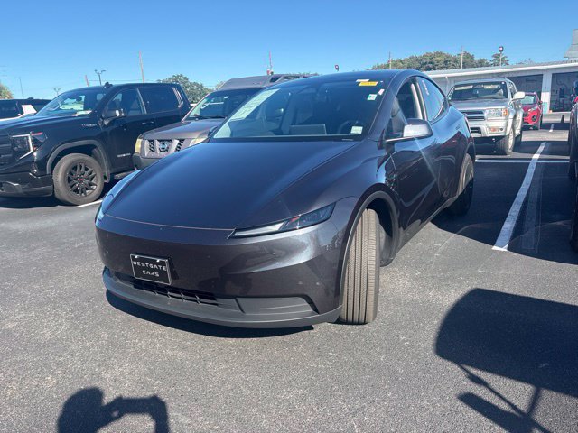 2026 Tesla Model Y Premium