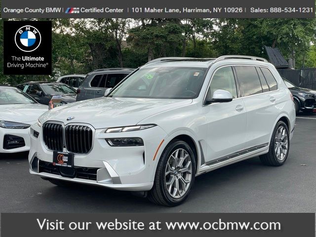 2023 BMW X7