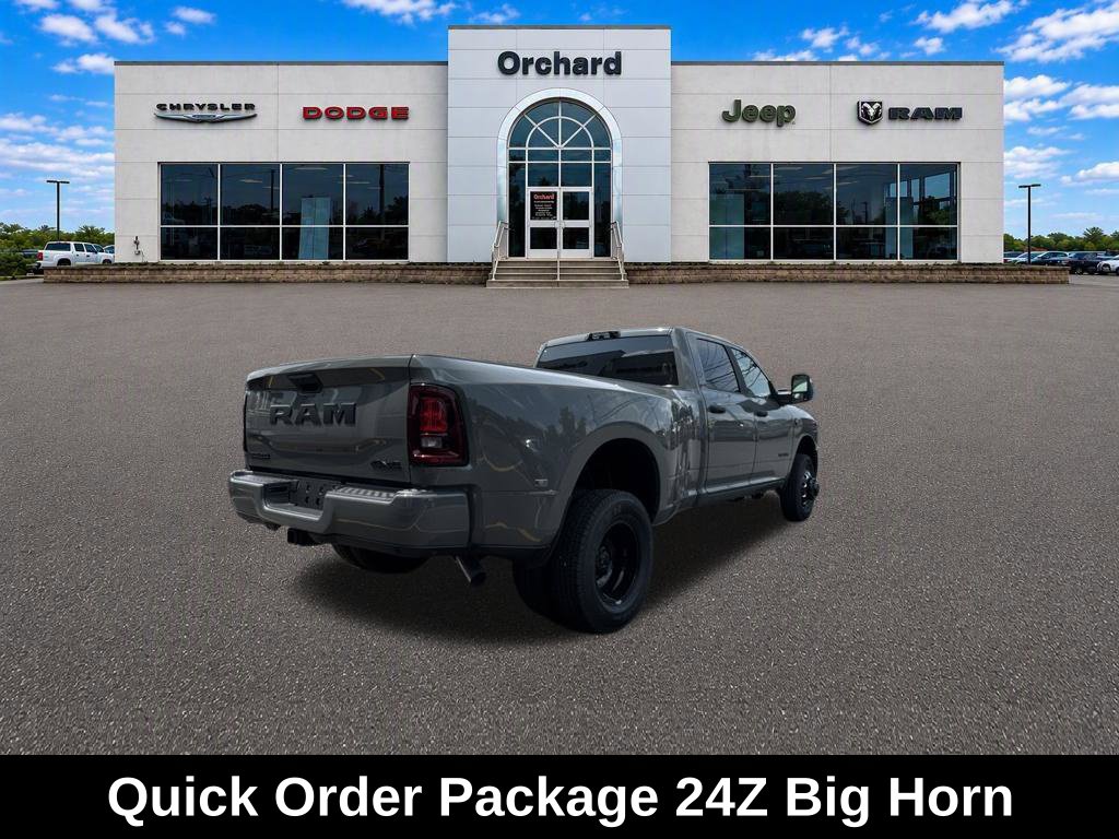 New 2026 Ram 3500 BIG HORN CREW CAB 4X4 8' BOX Pickup