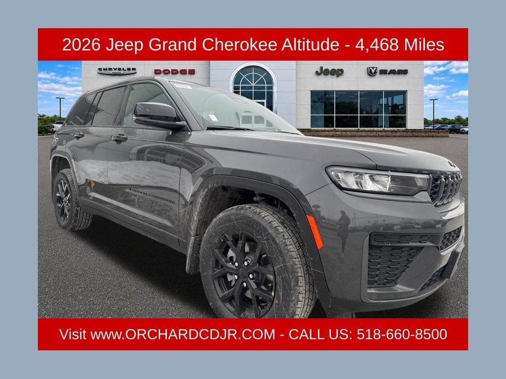 2026 Jeep Grand Cherokee Laredo