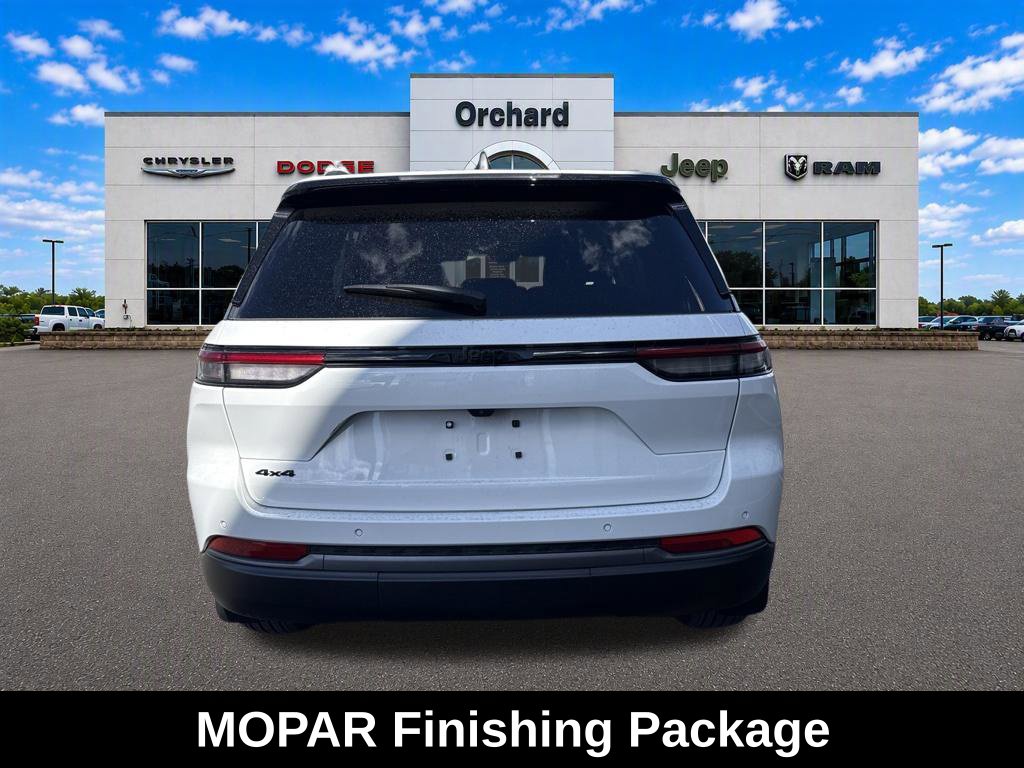 Used 2026 Jeep Grand Cherokee Altitude SUV