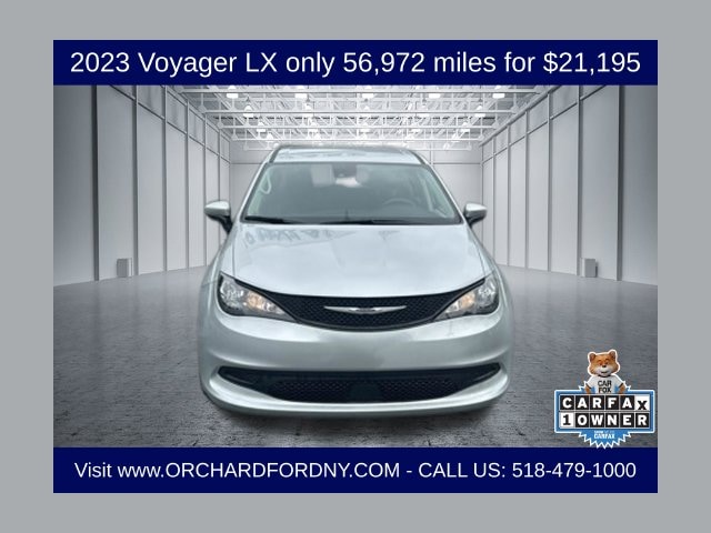 2023 Chrysler Voyager