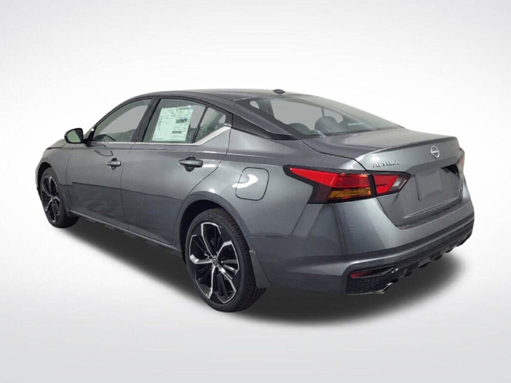 New 2026 Nissan Altima 2.5 SR Sedan