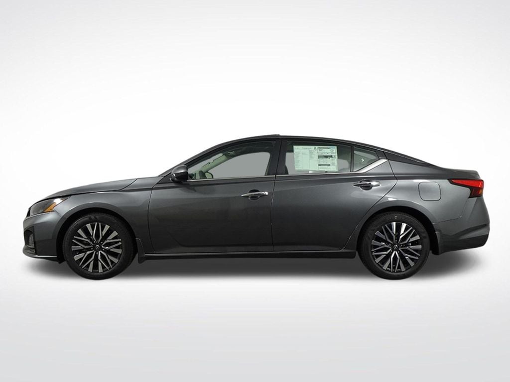 New 2026 Nissan Altima 2.5 SV Sedan