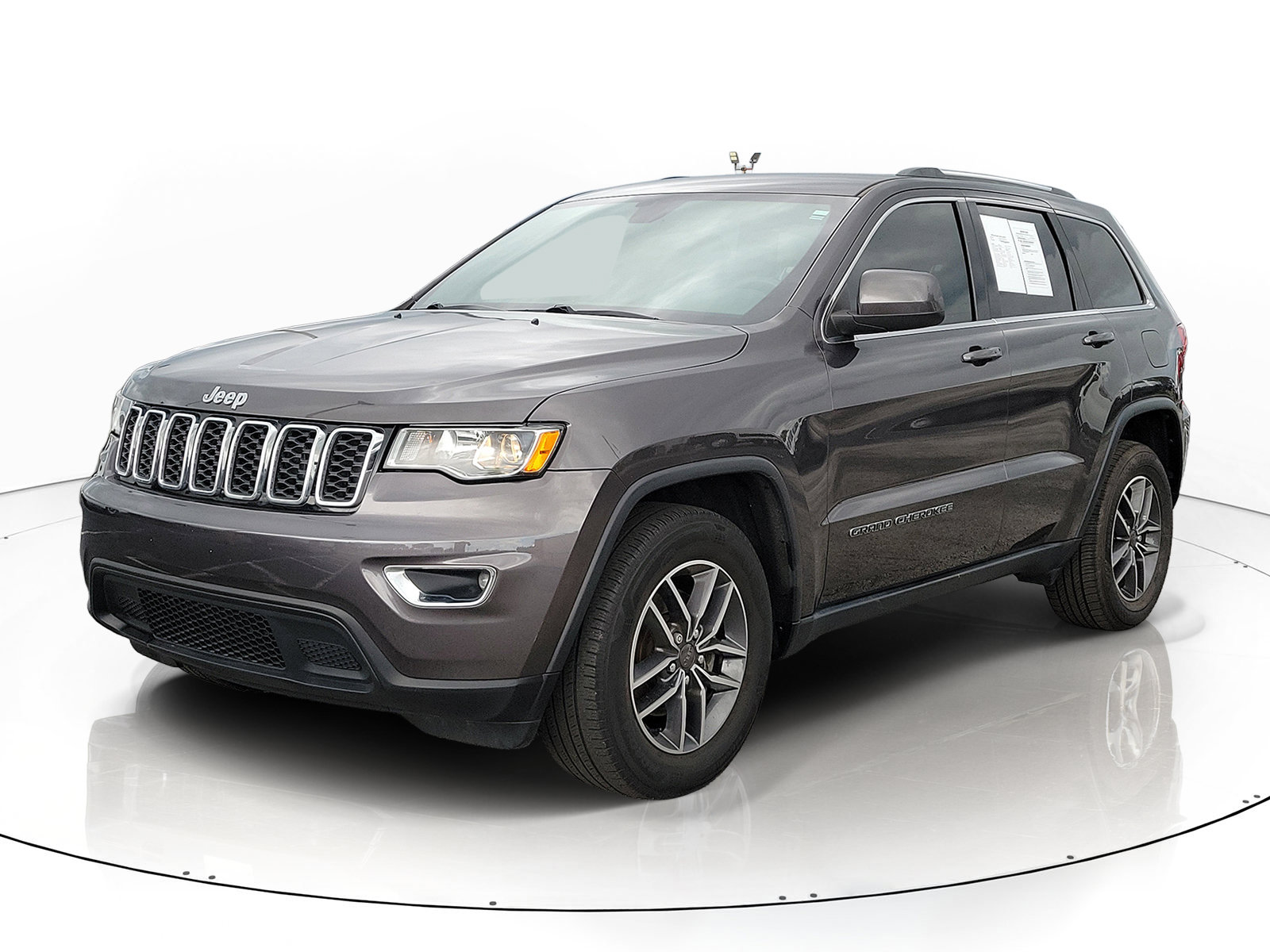 Used 2019 Jeep Grand Cherokee Laredo E Laredo E 4x2