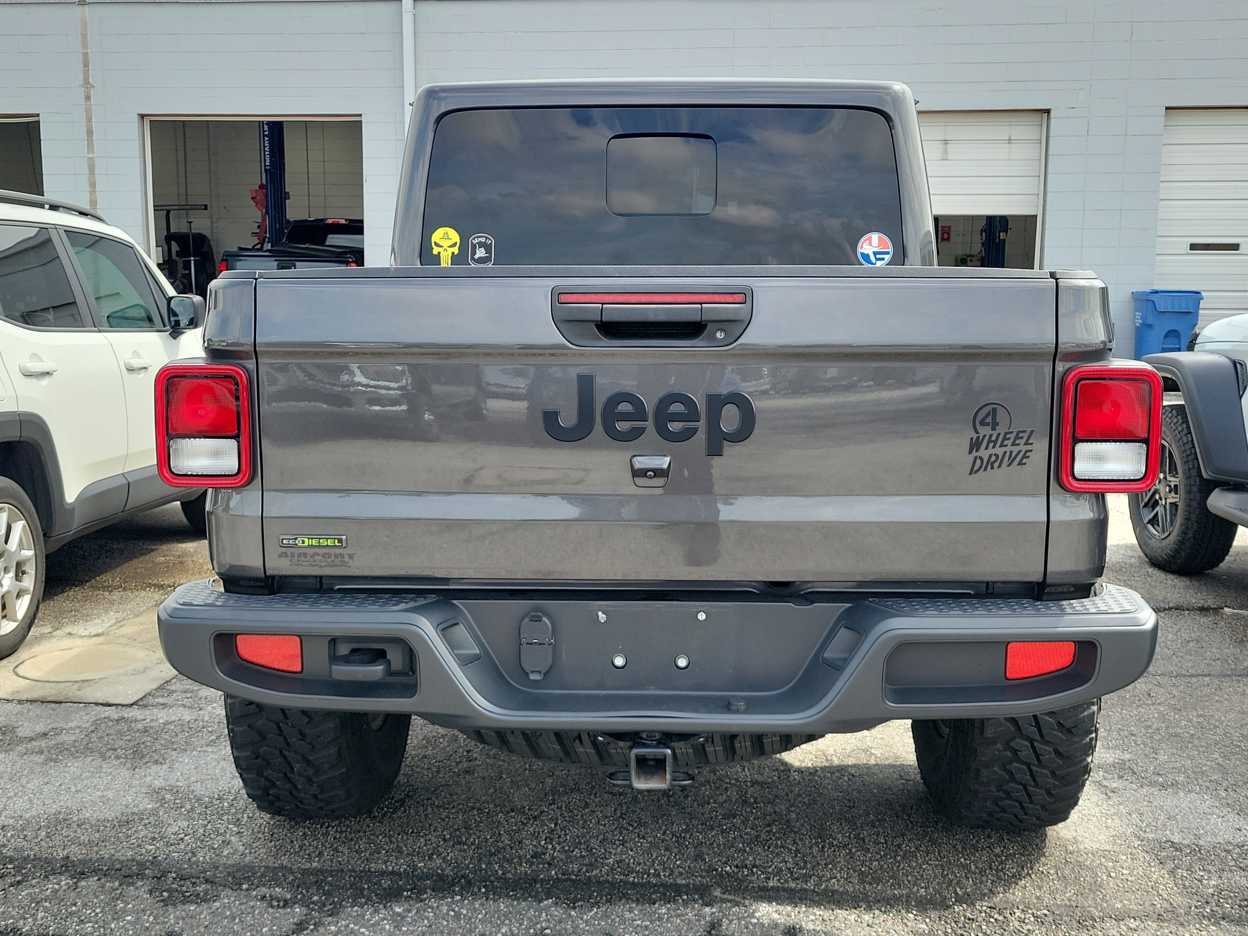 Used 2023 Jeep Gladiator Willys Willys 4x4