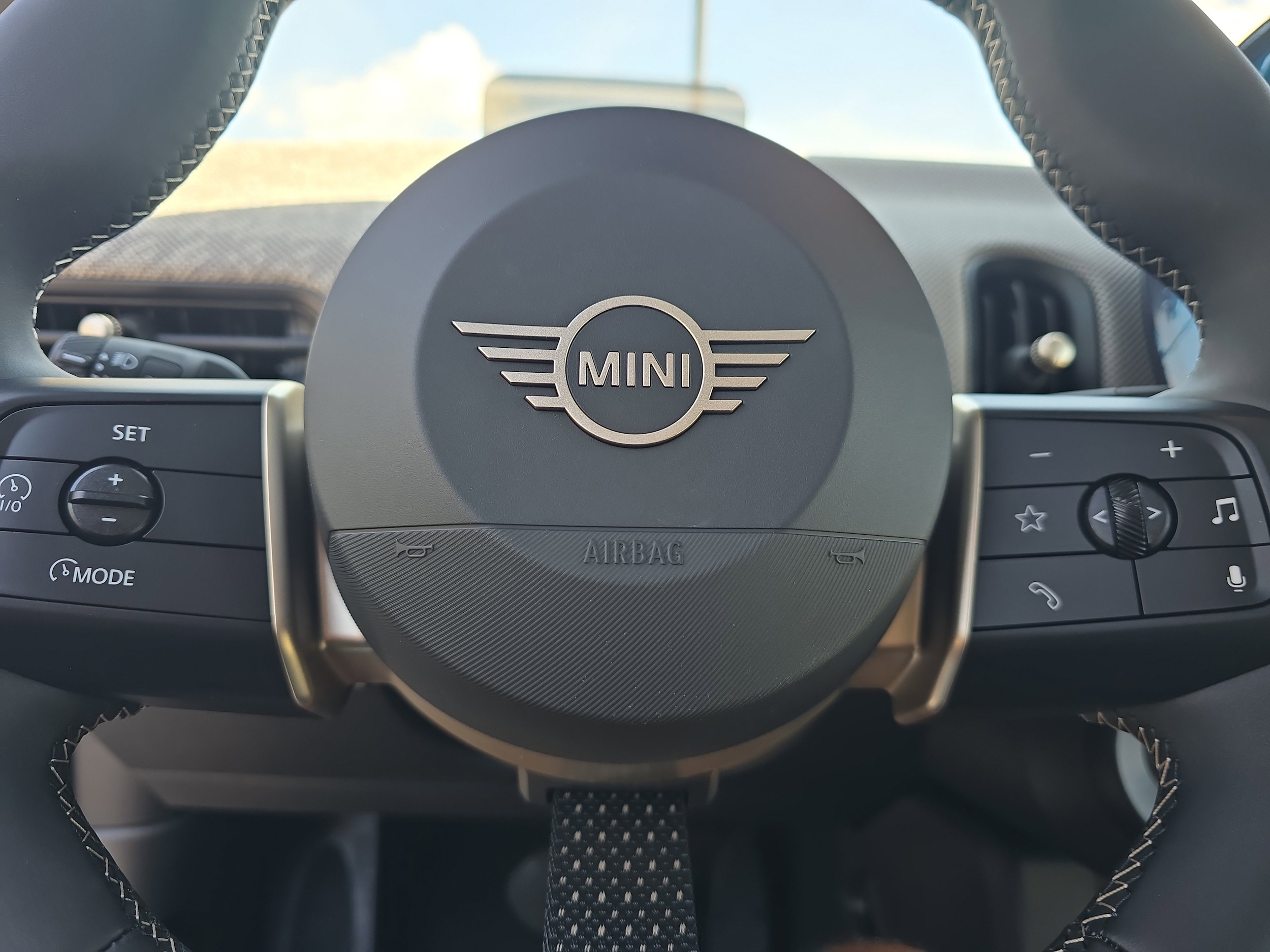 2025 MINI Hardtop 4 Door S - Photo 22
