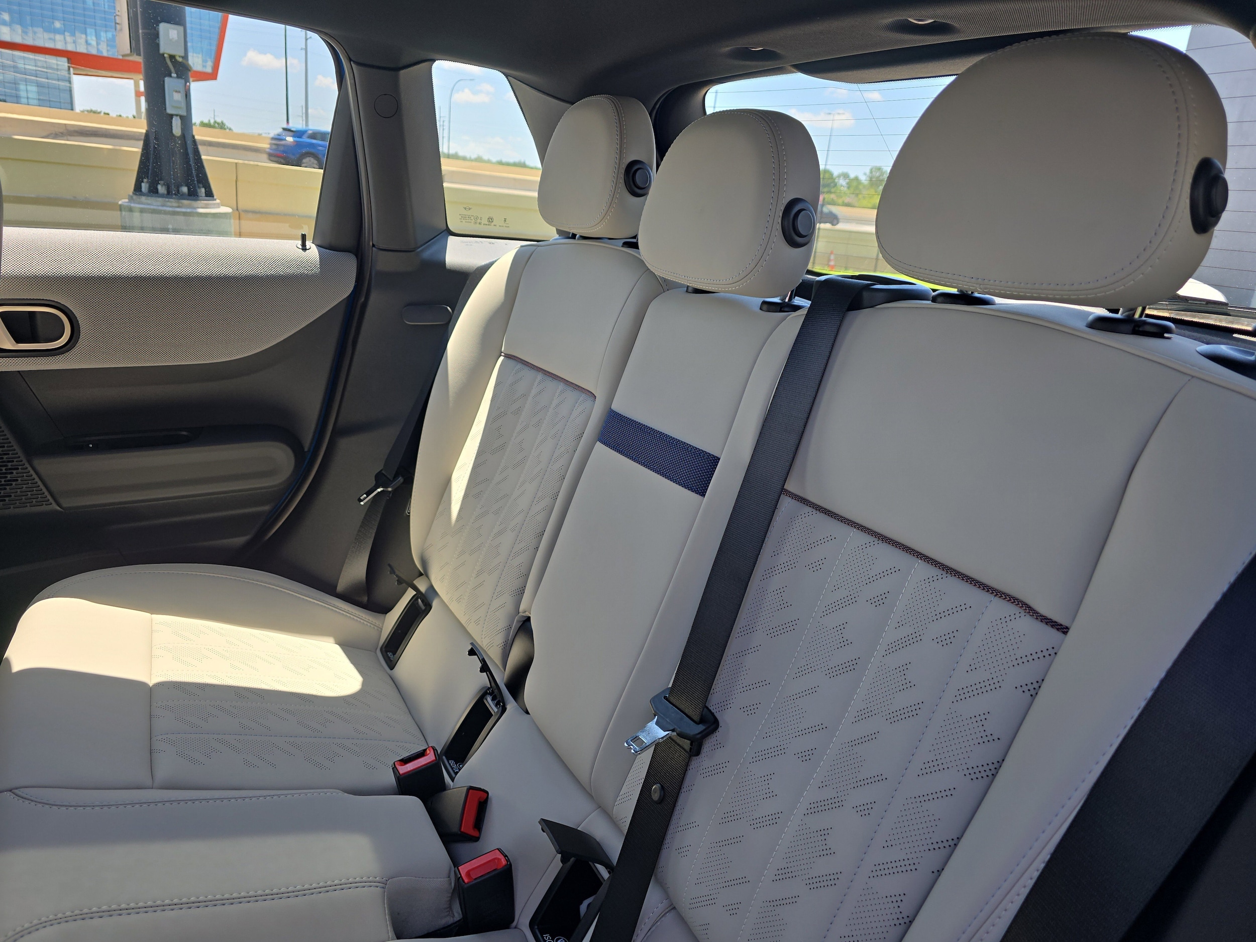 2025 MINI Hardtop 4 Door S - Photo 12