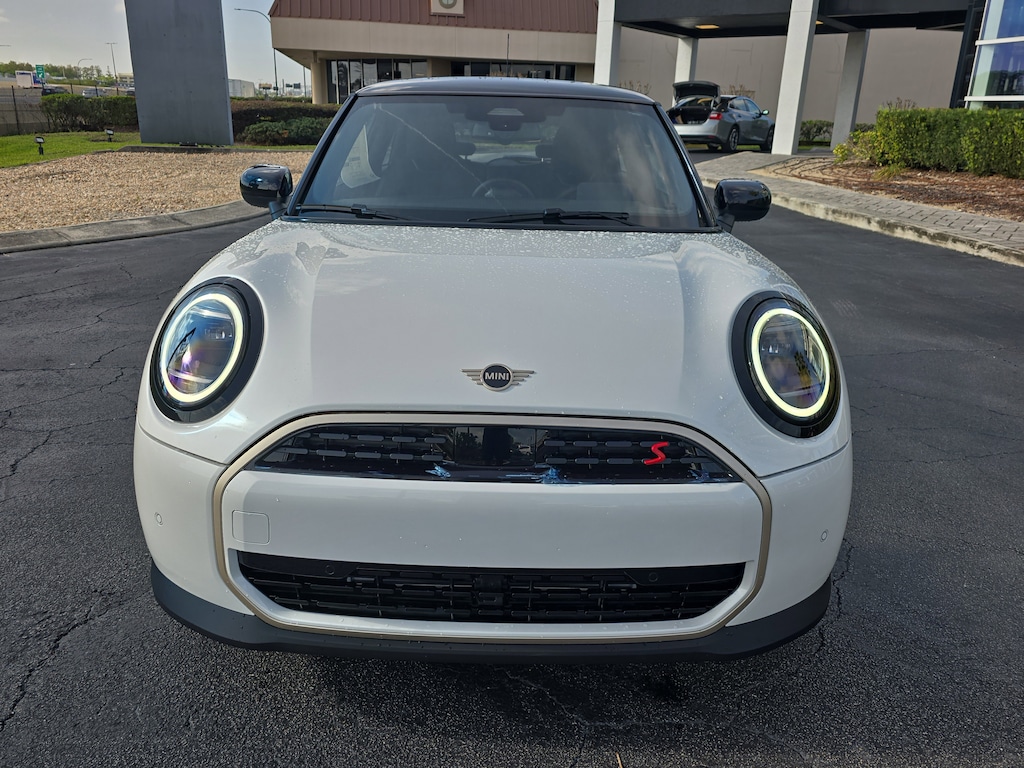 New 2026 MINI 2 Door Signature Plus Hatchback