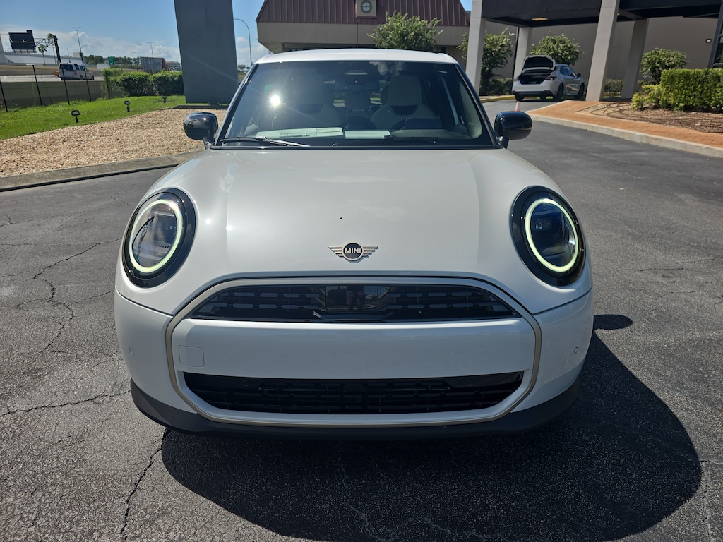 New 2027 MINI 4 Door Signature Plus Hatchback