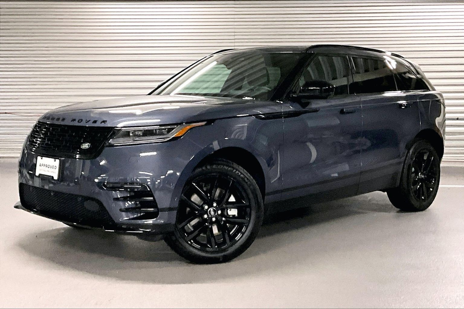 2025 Land Rover Range Rover Velar
