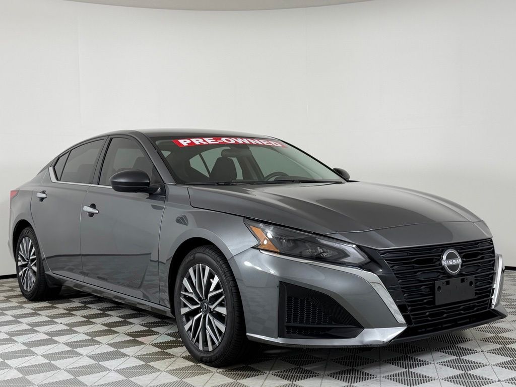 2025 Nissan Altima