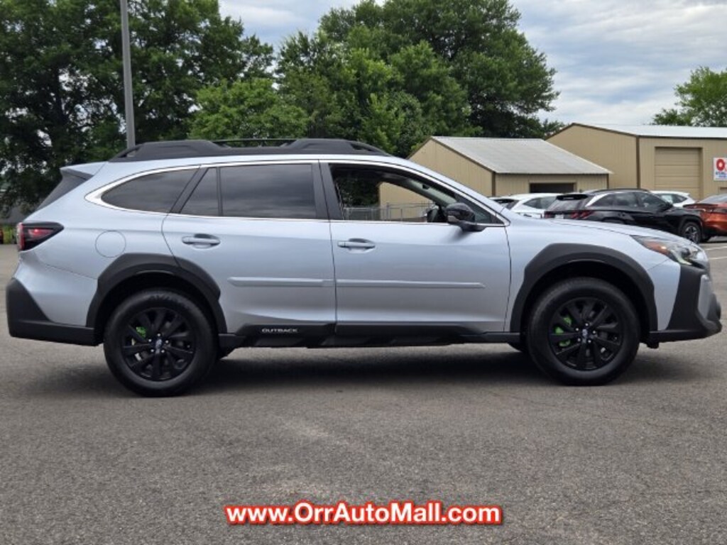 Used 2025 Subaru Outback Premium SUV