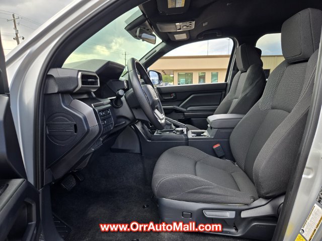 2025 Toyota 4Runner SR5 - Photo 8