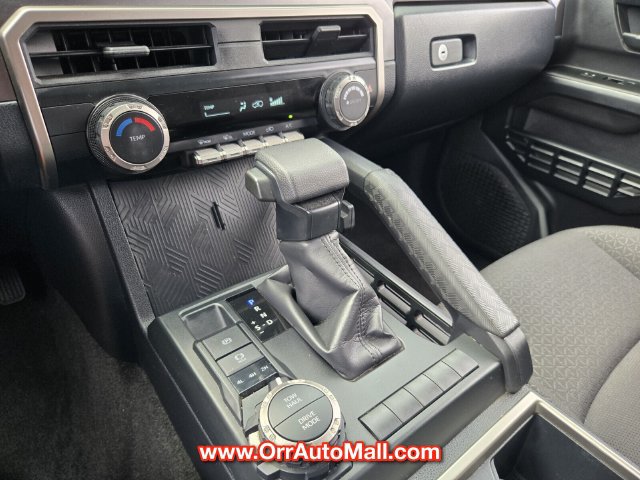 2025 Toyota 4Runner SR5 - Photo 23