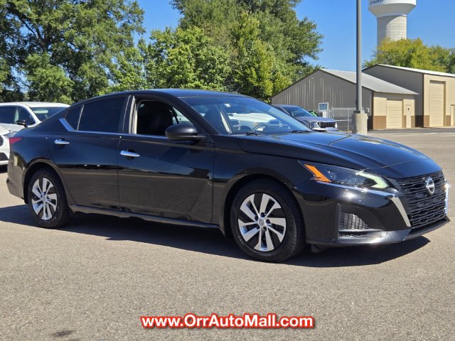 Used 2023 Nissan Altima 2.5 S Sedan