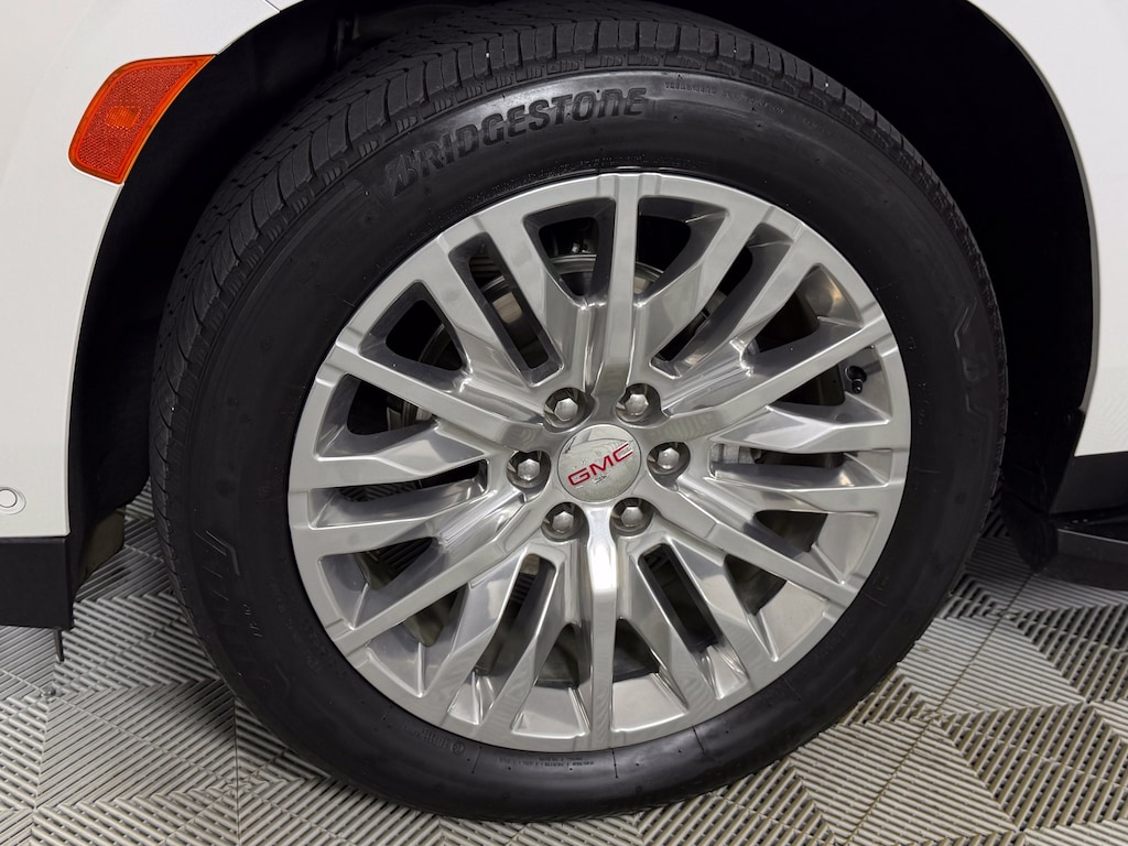 Used 2024 GMC Yukon Denali SUV