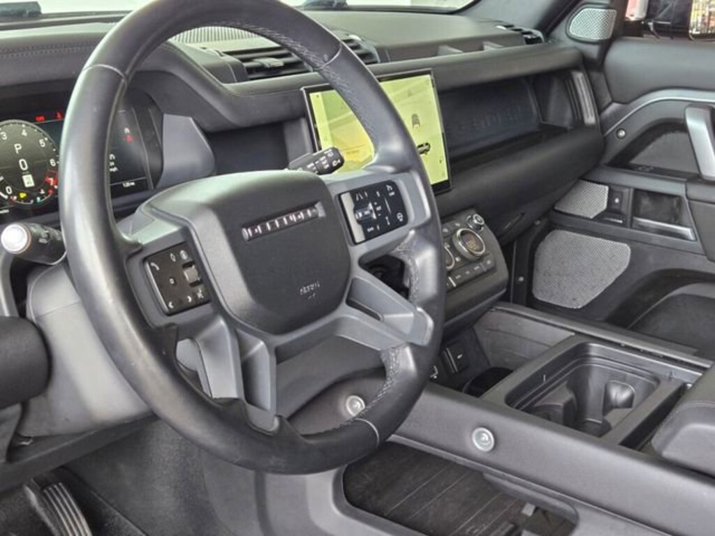 Used 2024 Land Rover Defender 130 X-Dynamic SE SUV