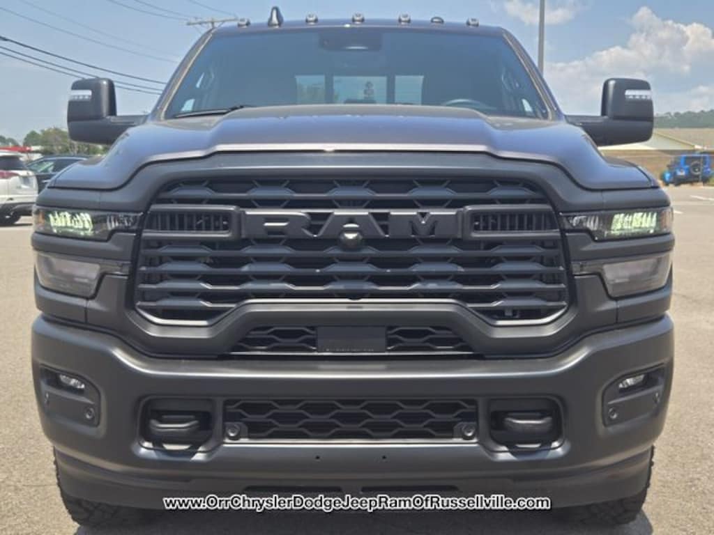 New 2026 Ram 2500 WARLOCK CREW CAB 4X4 6'4 BOX Pickup