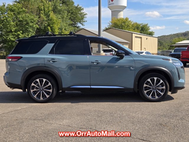 Used 2026 Nissan Pathfinder Platinum SUV