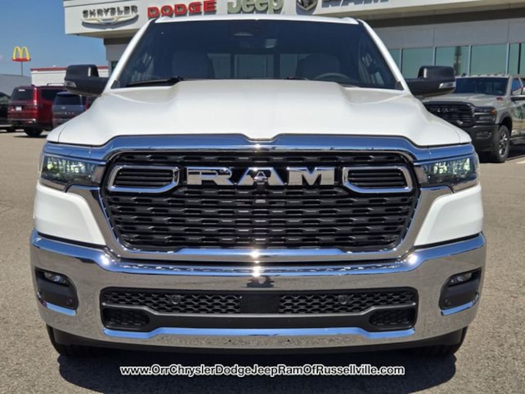New 2026 Ram 1500 BIG HORN CREW CAB 4X4 5'7 BOX Pickup