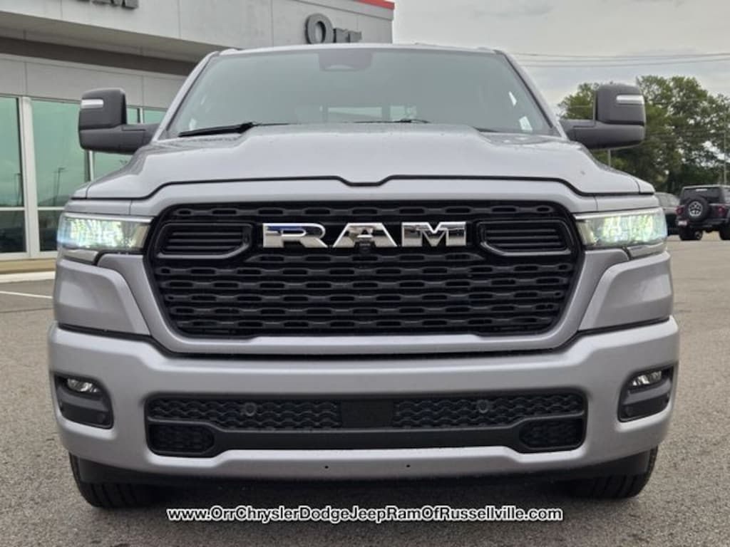 New 2026 Ram 1500 BIG HORN CREW CAB 4X4 5'7 BOX Pickup