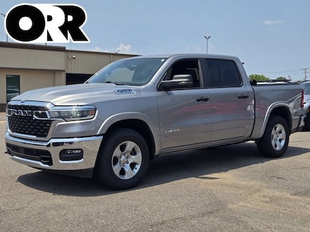 2025 Ram 1500 Big Horn/Lone Star Truck