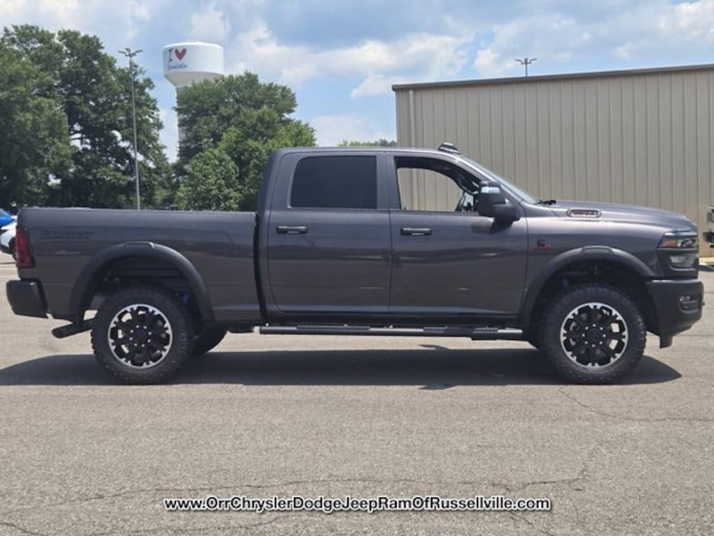 New 2026 Ram 2500 WARLOCK CREW CAB 4X4 6'4 BOX Pickup