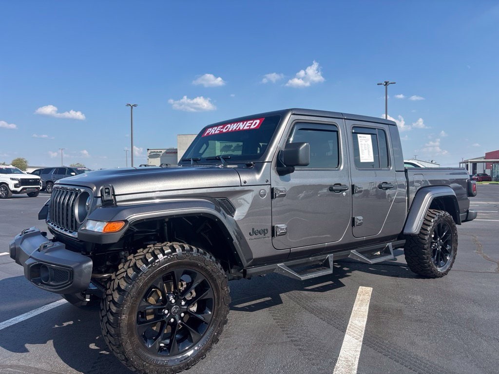 2025 Jeep Gladiator Truck Crew Cab 