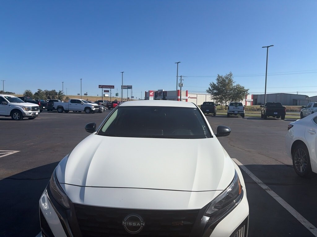 Used 2023 Nissan Altima 2.5 SR Sedan