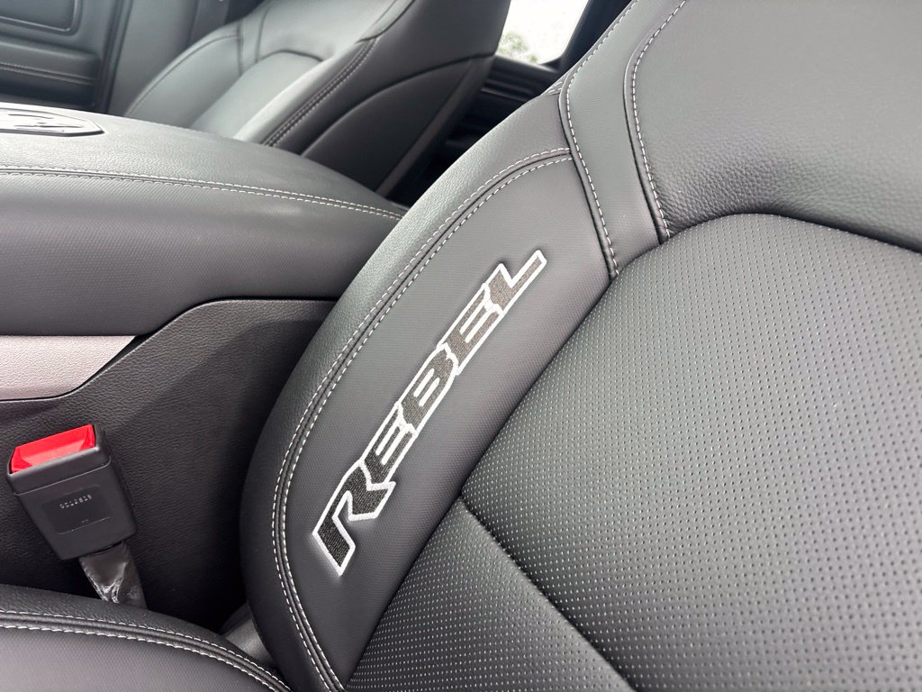 2026 RAM 1500 Rebel - Photo 17