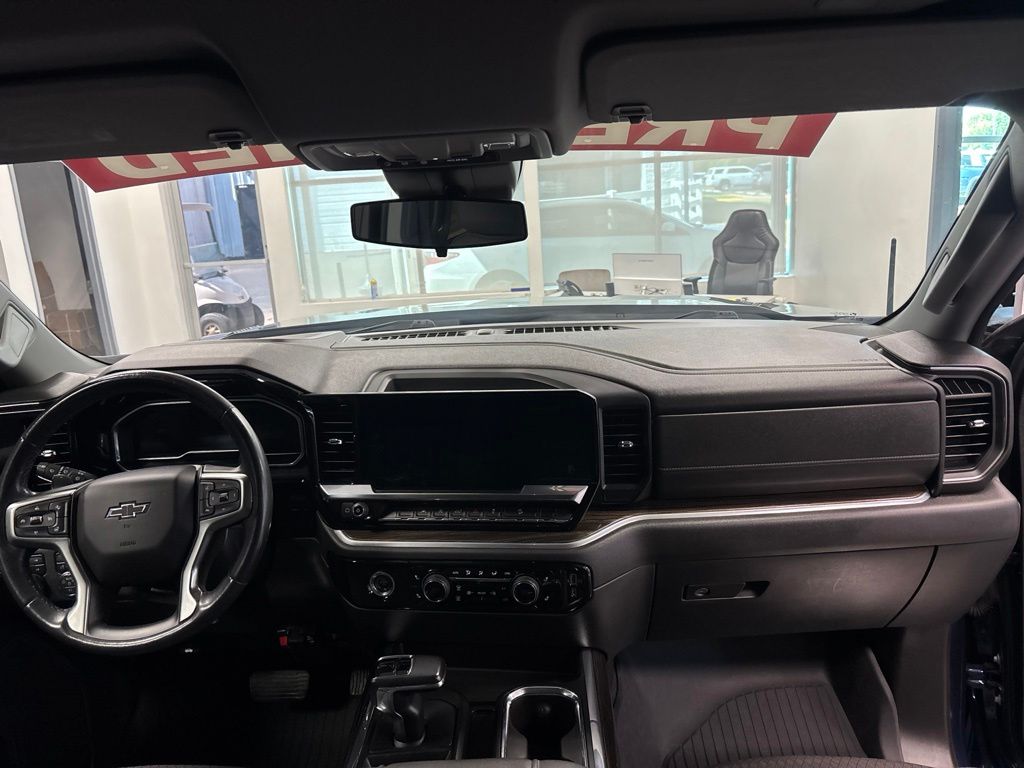 2023 Chevrolet Silverado 1500 RST - Photo 13