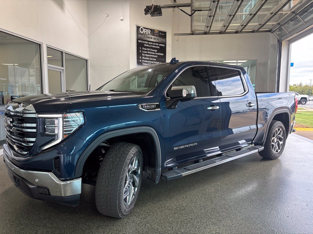 Used 2022 GMC Sierra 1500 SLT Truck