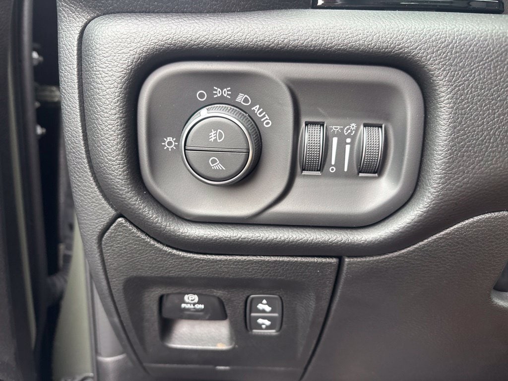 2026 RAM 1500 Rebel - Photo 19