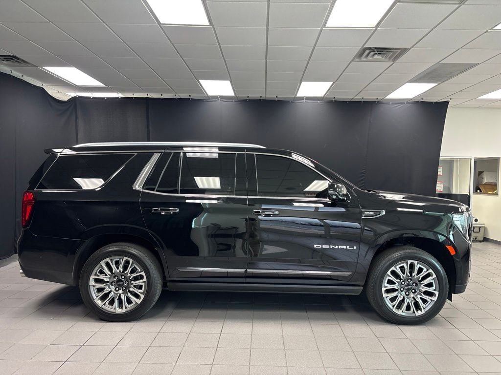 Used 2023 GMC Yukon Denali Ultimate SUV