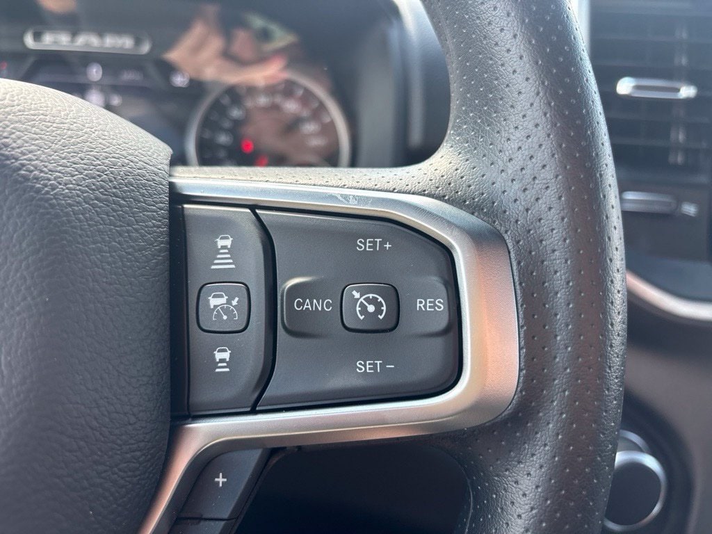 2026 RAM 1500 Express - Photo 10