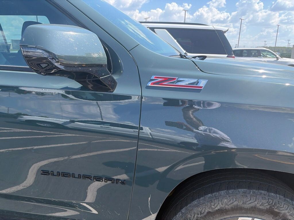 Used 2025 Chevrolet Suburban Z71 SUV
