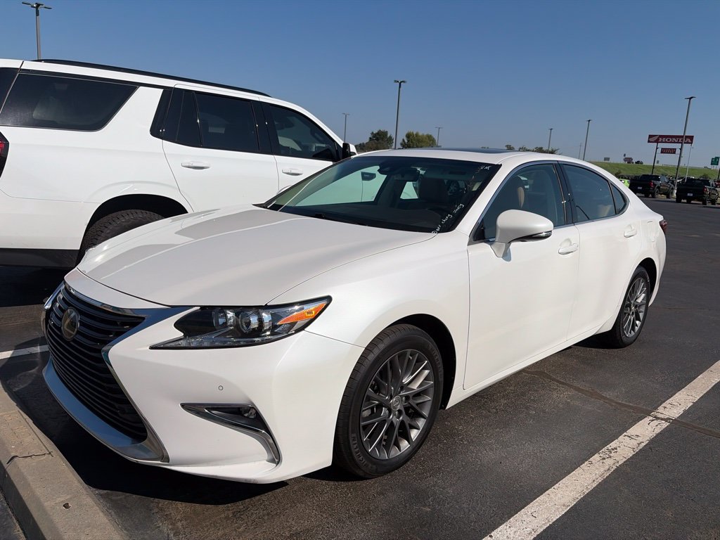 Used 2018 Lexus ES 350 Sedan