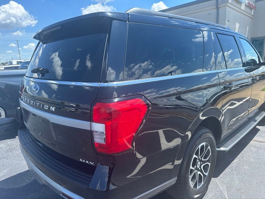 Used 2023 Ford Expedition Max XLT SUV