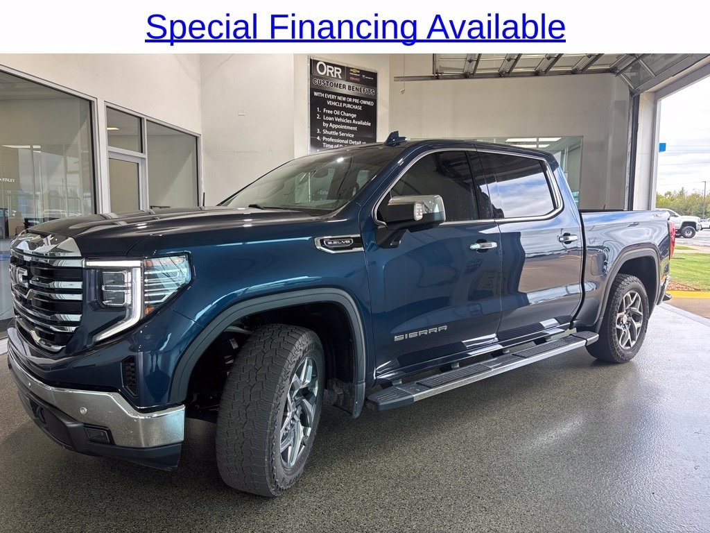 Used 2022 GMC Sierra 1500 SLT Truck Crew Cab