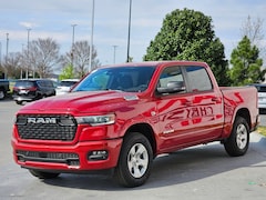 2026 Ram 1500 BIG HORN CREW CAB 4X4 5'7 BOX Pickup