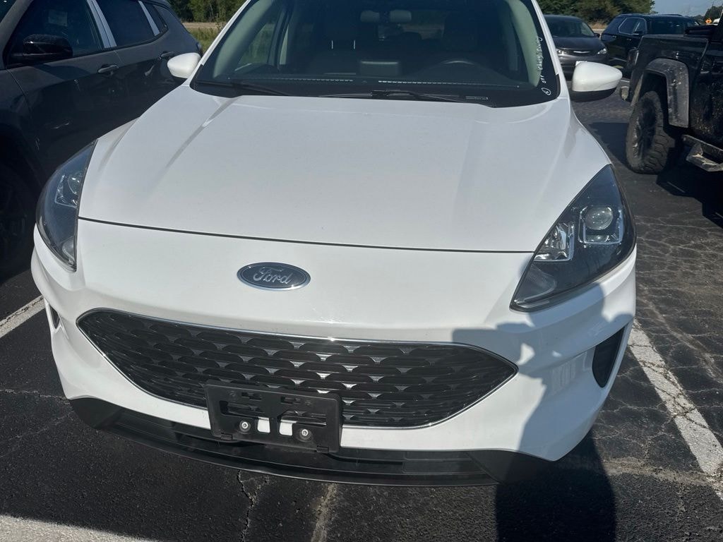 Used 2020 Ford Escape SE SUV