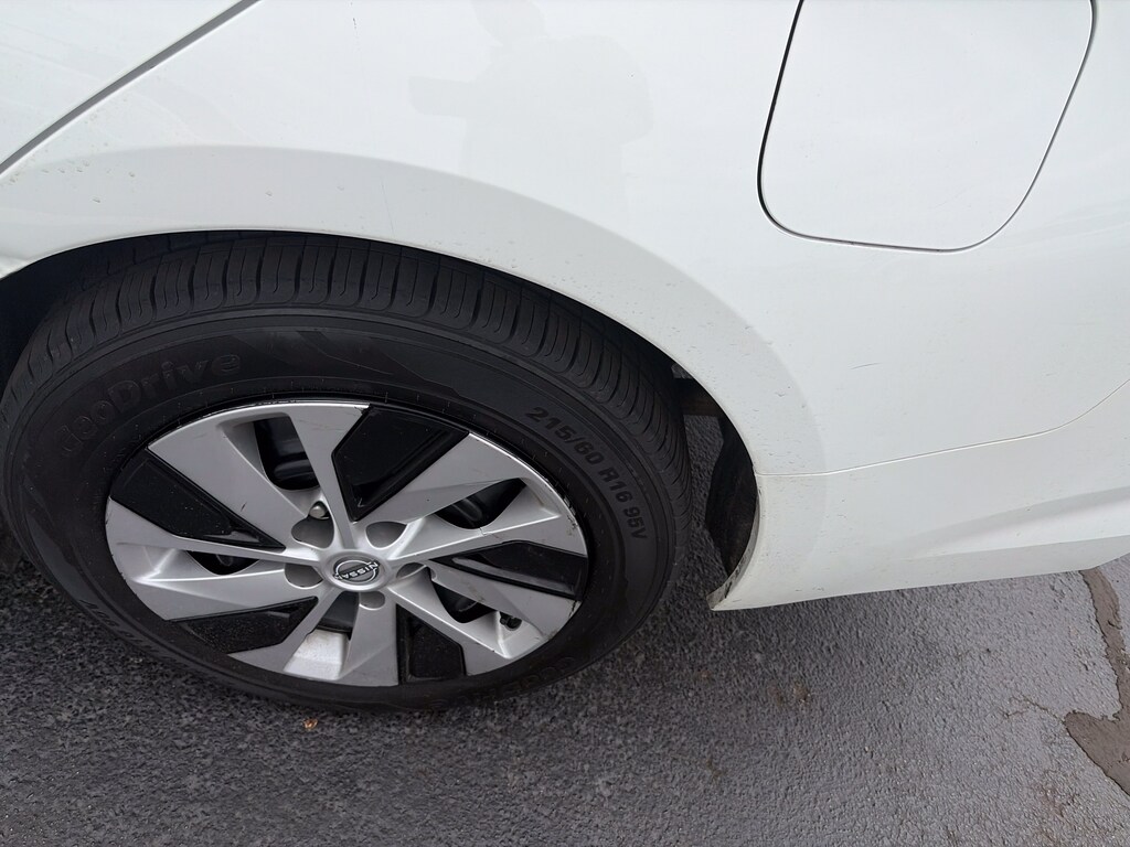 Used 2024 Nissan Altima 2.5 S Sedan
