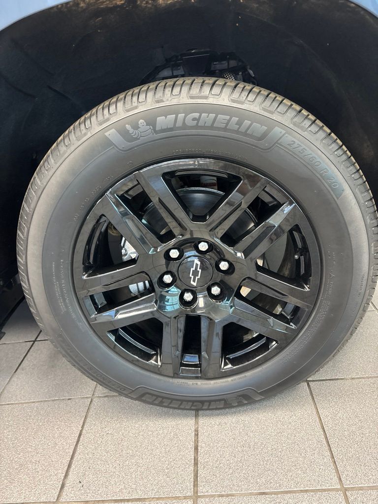 2023 Chevrolet Silverado 1500 RST - Photo 9
