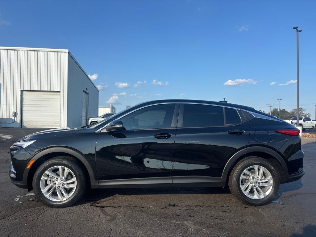Used 2025 Buick Envista Preferred SUV