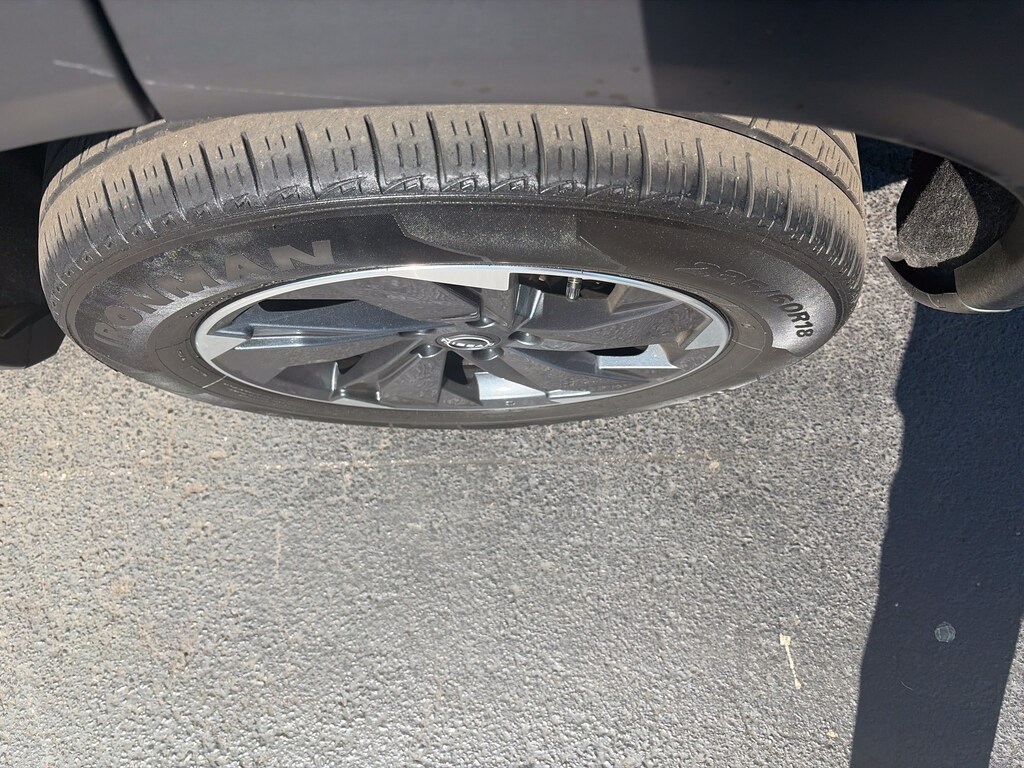 Used 2024 Nissan Rogue SV SUV