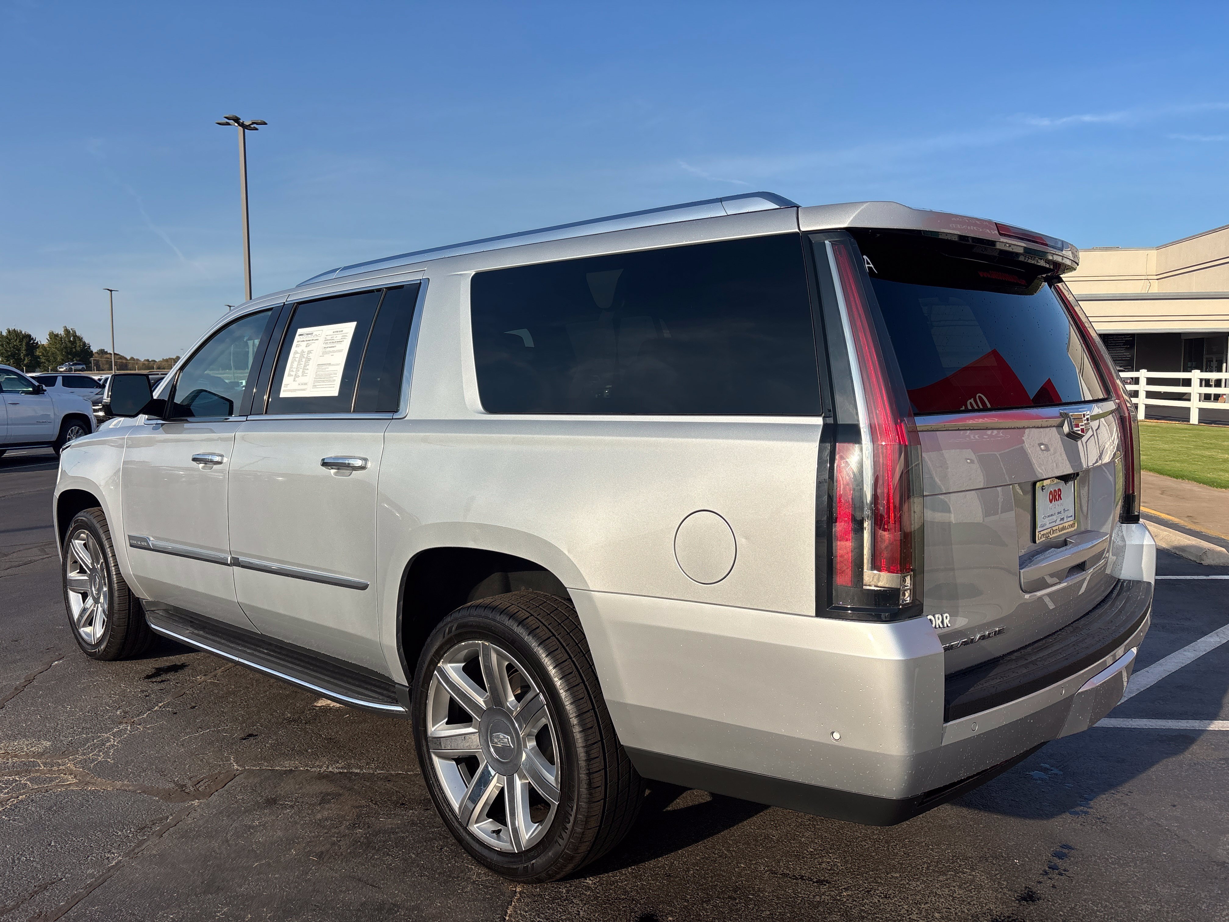 Used 2019 Cadillac Escalade ESV Luxury SUV