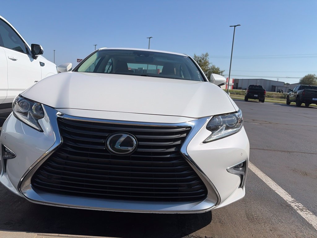Used 2018 Lexus ES 350 Sedan