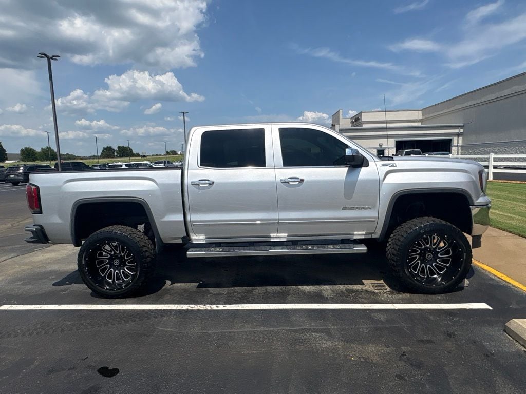 Used 2018 GMC Sierra 1500 SLT with VIN 3GTU2NEJ0JG608852 for sale in Little Rock